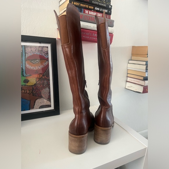 Lucky brand riding boots. Size 8.5. Brown. EUC - Picture 3 of 5